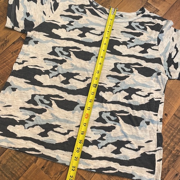 MONROW short sleeve blue Camo tee - Picture 5 of 6